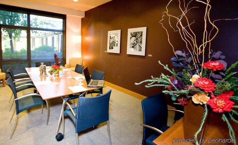 Cedarbrook Lodge Ситак Бизнес фото